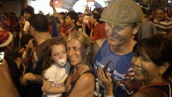 una estrella de hollywood suelta en el festejo del ciclon una estrella de hollywood suelta en el festejo del ciclon