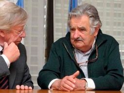 Danilo Astori y José Mujica Danilo Astori y José Mujica