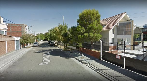 El colegio quedó en el centro de una polémica por la falta de capacidad de debate de los oradores invitados