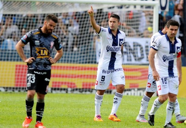 Huracán no pudo con Quilmes y sigue sufriendo por el descenso