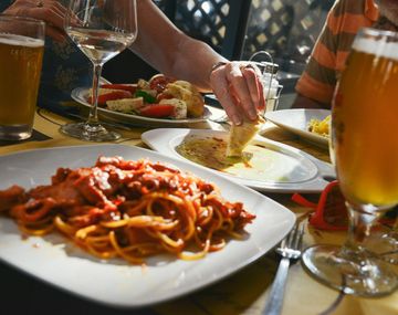 El domingo se prestará para salir a agasajar a mamá en su día