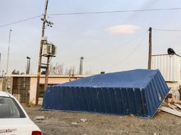 temporal de viento en chubut: volaron techos, postes, arboles y carteles temporal de viento en chubut: volaron techos, postes, arboles y carteles