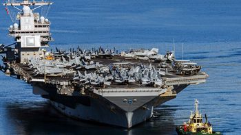 Portaaviones USS Nimitz Portaaviones USS Nimitz