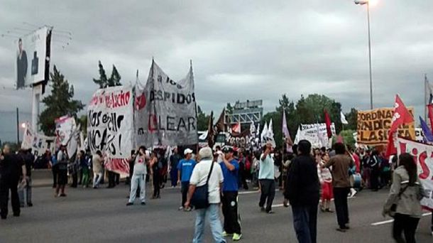 Los trabajadores reincorporados de LEAR podrían realizar nuevos cortes
