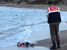 #FilosofíaAplicada Crítica de la razón cínica