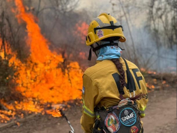 Incendios forestales arrasaron con más de dos mil hectáreas en Salta