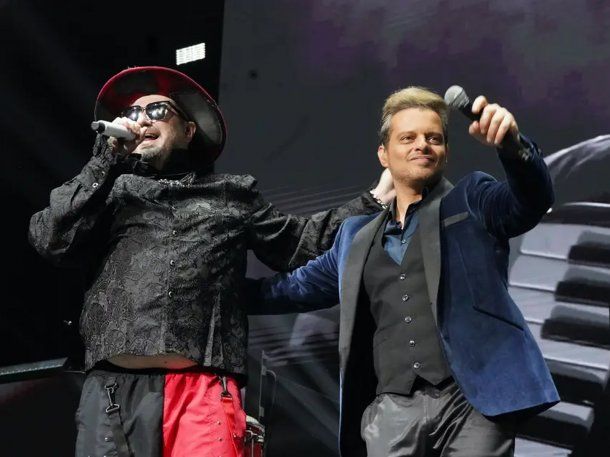 El doble de Luis Miguel se presentó junto a Los Auténticos Decadentes