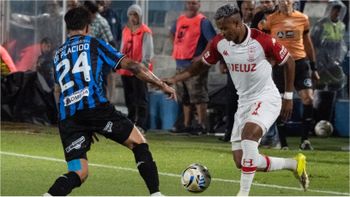 Atlético Tucumán 1-1 Huracán &nbsp;