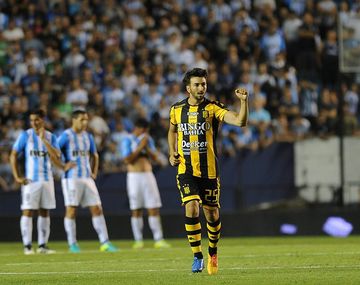Olimpo le ganó 2 a 0 a Racing