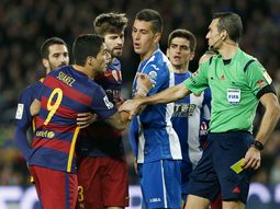 Suspenden a Suárez por provocar los incidentes ante el Espanyol