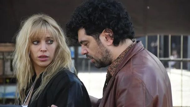 Luisana Lopilato mostró las primeras imágenes en el papel de Pepita, la pistolera