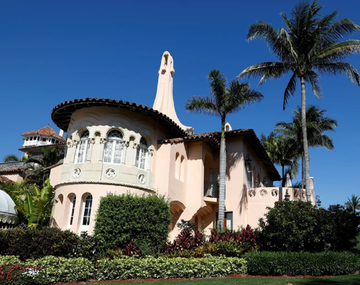 Trump denunció que el FBI allanó su residencia de Florida