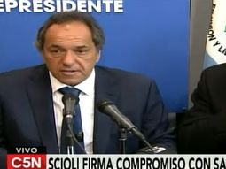 junto a gioja, scioli garantizo que no van a faltar dolares en el pais junto a gioja, scioli garantizo que no van a faltar dolares en el pais