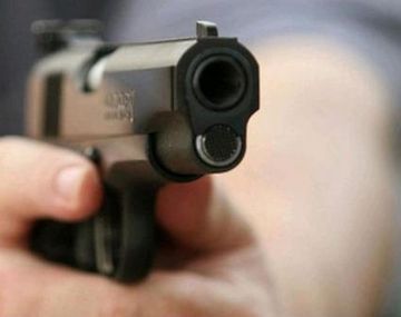 Ordenan pericias psiquiátricas al policía que mató a su hijo de 16 años