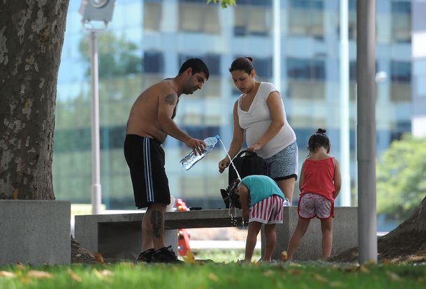 Luego del alivio, el calor intenso vuelve al menos hasta el martes en la Ciudad