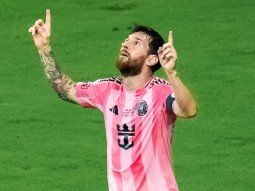 Lionel Messi alcanzó los 75 goles de tiro libre en su carrera. Lionel Messi alcanzó los 75 goles de tiro libre en su carrera.