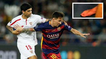 maradona no se quejaba: messi viajo descalzo por las patadas que sufrio maradona no se quejaba: messi viajo descalzo por las patadas que sufrio