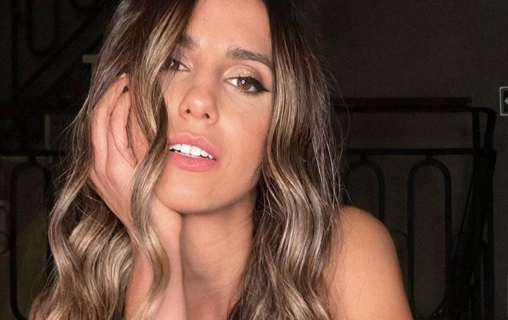 Cinthia Fernández posa con microbikini taparrabos XXS a la espera del verano