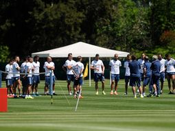 martino sorprendio con un cambio en la primera practica en colombia martino sorprendio con un cambio en la primera practica en colombia