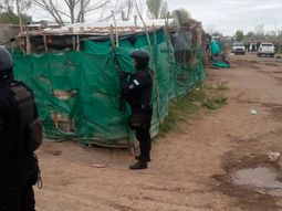 Vecinos reclamaban más seguridad y un joven terminó calcinado