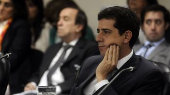 julian alvarez: moldes es un fiscal del #18f julian alvarez: moldes es un fiscal del #18f