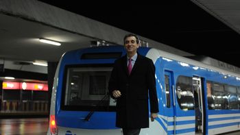 randazzo probo las nuevas formaciones del tren sarmiento