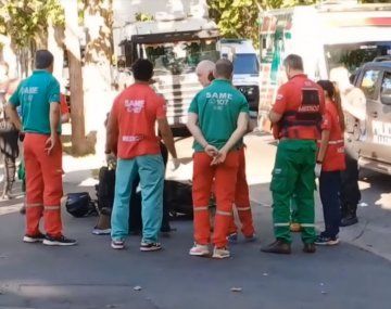 Barracas: choque entre un camión y una moto dejó un muerto