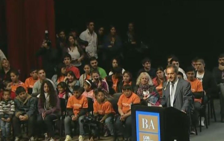 Scioli prometió boleto estudiantil gratuito para todo el país