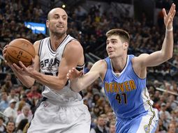 Ginóbili hizo 14 puntos para Spurs 118 - Nuggets 104 Ginóbili hizo 14 puntos para Spurs 118 - Nuggets 104