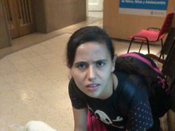 Buscan a los padres de nena de 13 años hallada en la Ciudad