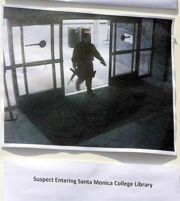 EE UU: siete muertos por un tiroteo en una universidad de Santa Mónica