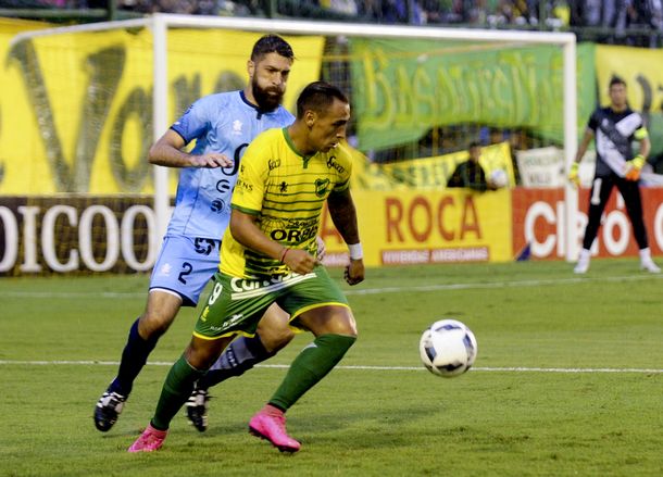 Defensa y Justicia derrotó a Temperley en Varela