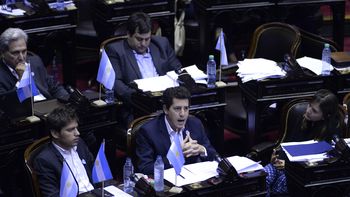 con chicanas y cruces, sigue el debate en diputados por el acuerdo con buitres con chicanas y cruces, sigue el debate en diputados por el acuerdo con buitres