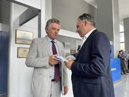 Yamandú Orsi en la jornada de hoy dentro de la Torre Ejecutiva. Yamandú Orsi en la jornada de hoy dentro de la Torre Ejecutiva.