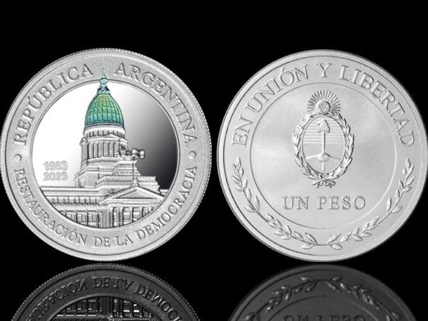 Emiten una moneda conmemorativa por 40° aniversario de la Restauración de la Democracia