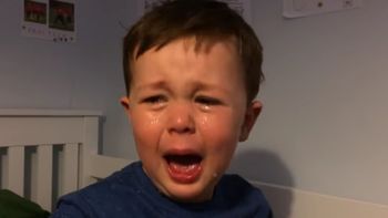 video: su idolo se fue a jugar a turquia y este nene es pura angustia video: su idolo se fue a jugar a turquia y este nene es pura angustia