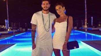 Lo quiero, es el padre de mis hijos y jamás quisiera hacerle daño, afirmó Camila Homs sobre Rodrigo De Paul. Lo quiero, es el padre de mis hijos y jamás quisiera hacerle daño, afirmó Camila Homs sobre Rodrigo De Paul.