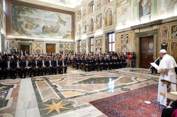 ¿Cómo hizo El Tula para entrar a la Sala Clementina?