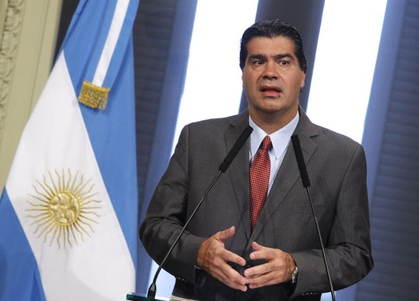 Capitanich ve intencionalidad política y anunció sindicalización policial