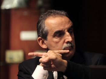 Citan a indagatoria a Moreno por multas a consultoras