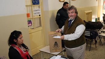 el intendente de bariloche omar goye fue destituido el intendente de bariloche omar goye fue destituido