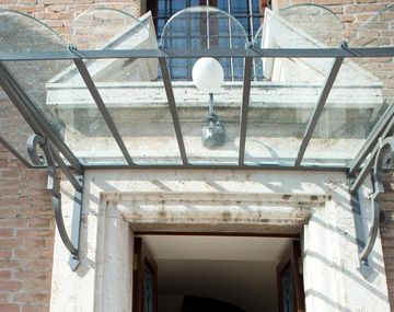 Volvió Benedicto XVI y dos Papas conviven en el Vaticano