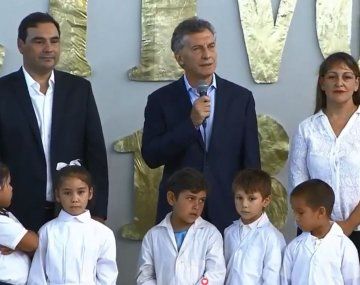 Macri inauguró el ciclo lectivo con más de cinco millones de chicos sin clases
