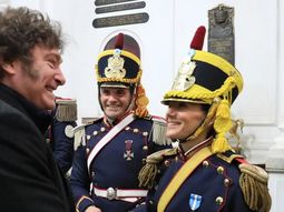 milei desato una fuerte polemica en redes por el traslado del sable corvo de san martin milei desato una fuerte polemica en redes por el traslado del sable corvo de san martin