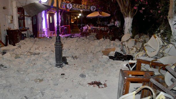 Un fuerte sismo sacudió a Grecia y Turquía