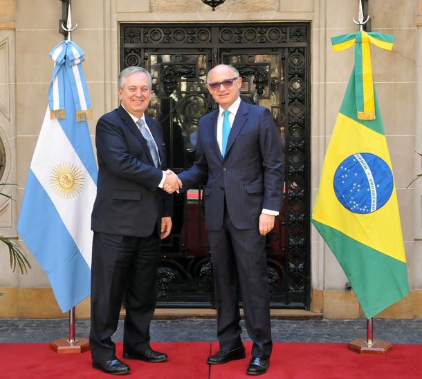 Por las trabas, Brasil advierte que buscaría otro socio