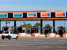 Peaje de Hudson, autopista Buenos Aires - La Plata Peaje de Hudson, autopista Buenos Aires - La Plata