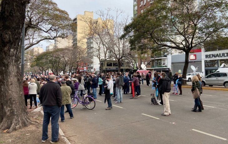 Marcha opositora: más piedras que gente en la Quinta de Olivos