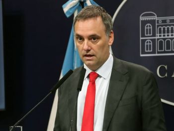 Adorni aseguró que el monto del acuerdo con el FMI será de libre disponibilidad