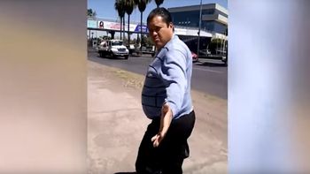 El hombre que habría abusado de la joven fue escrachado El hombre que habría abusado de la joven fue escrachado